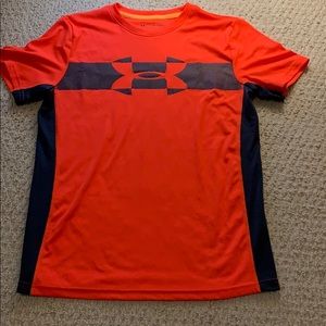 Boys neon under armour Heatgear t-shirt